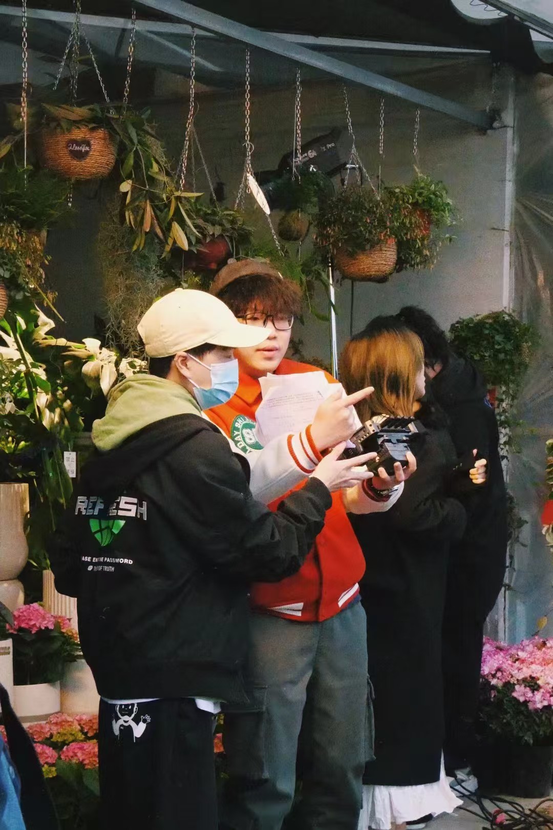 Behind the scenes 11
